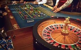 Dashboard pembayaran dan transaksi uptogel